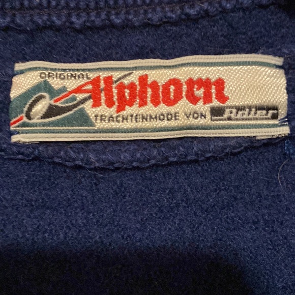 VINTAGE Tyrol jacket. 100% boiled wool. Navy blue with wood-look buttons. - Picture 10 of 12